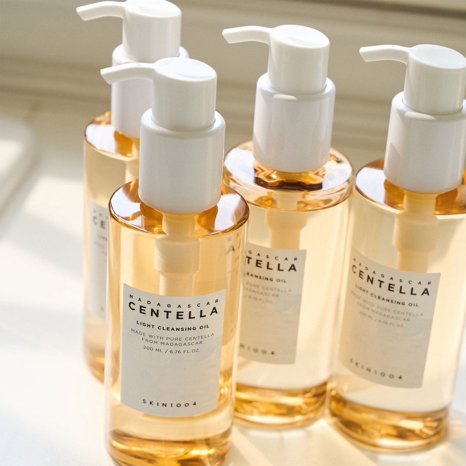 SKIN1004 Madagascar Centella Light Cleansing Oil غسول زيتي بالسنتيلا
