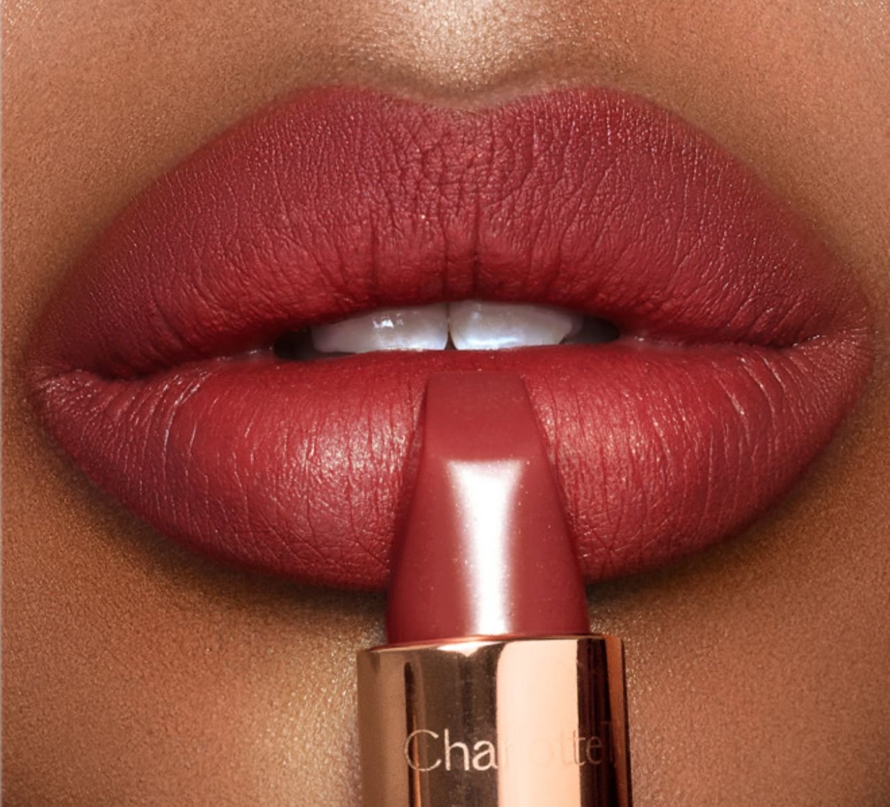 Charlotte’s Iconic Mini Lip Trio طقم أحمر شفاه آيكونيك من شارلوت بحجم صغير