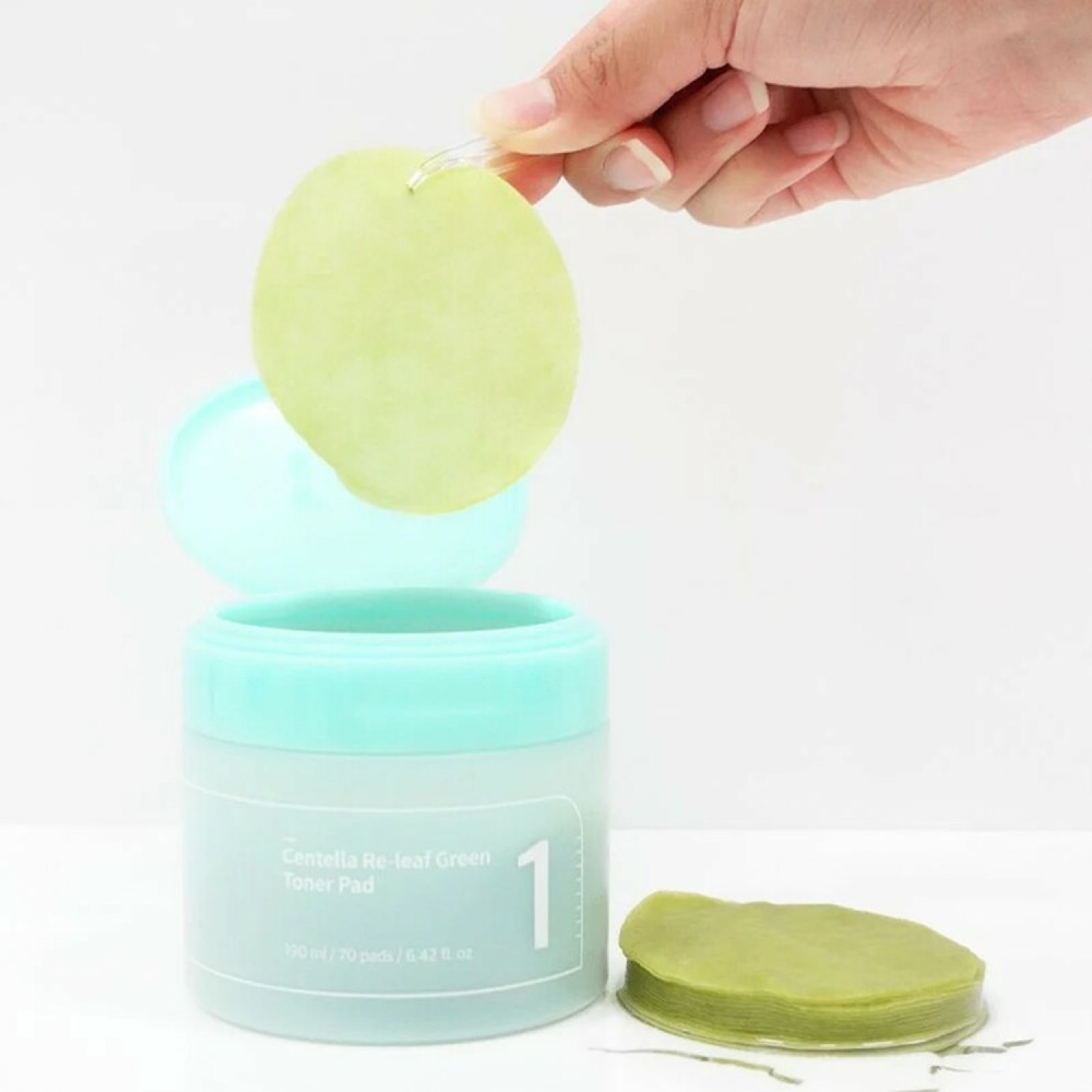 No. 1 Centella Re-Leaf Green, Disque tonique vert, 70 disques  نومبوزين مسحات تونر سينتيلا ريليف جرين رقم 1 – 70 مسحة