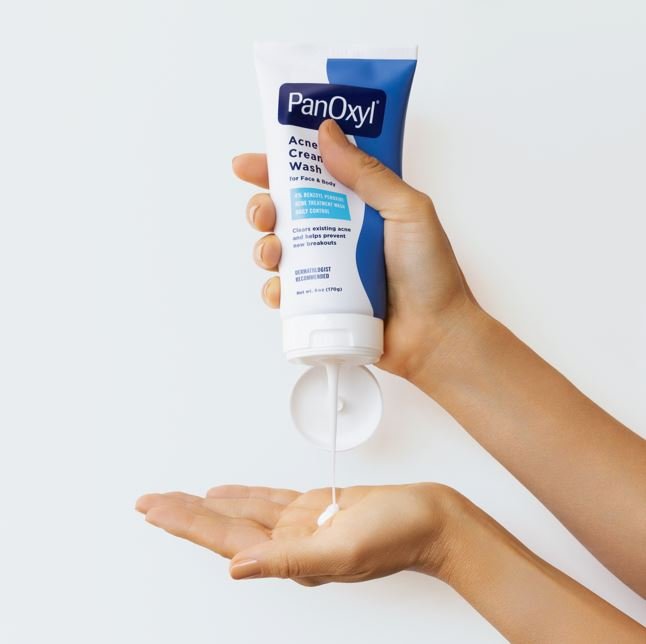 PanOxyl Acne Creamy Wash 4 %