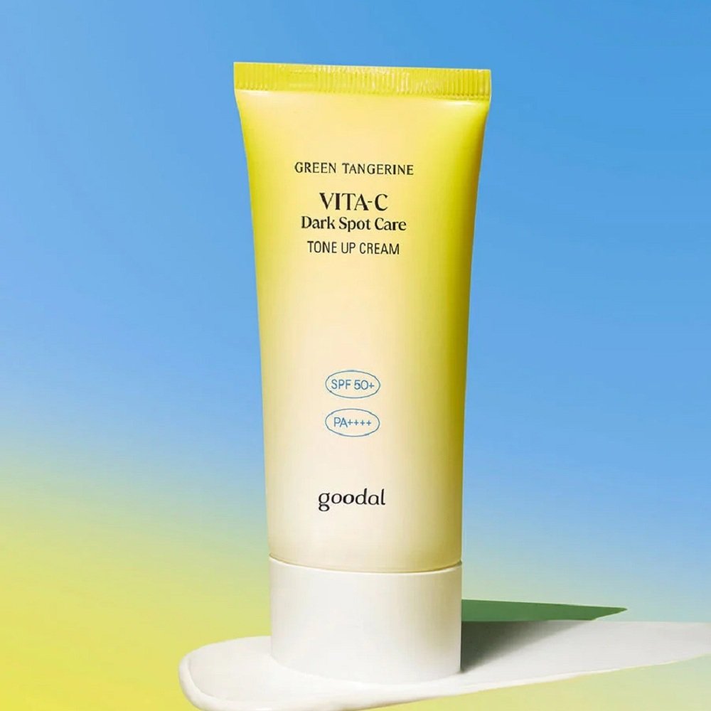 GOODAL GREEN TANGERINE VITA C DARK SPOT TONE UP 50ml كريم جودال جرين تانجرين فيتا سي للبقع الداكنة و الحماية من الشمس50 مل