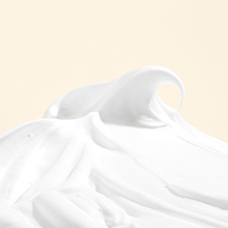 Mary & May White Collagen Cleansing Foam 150 ml رغوة تنظيف البشرة بالكولاجين والنياسينامي