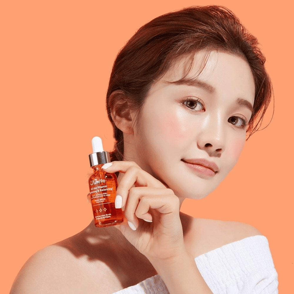 Jumiso – All day Vitamin Brightening & Balancing Facial Serum 30ml – سيروم التفتيح اليومي بالفيتامينات من جوميسو 30 مل