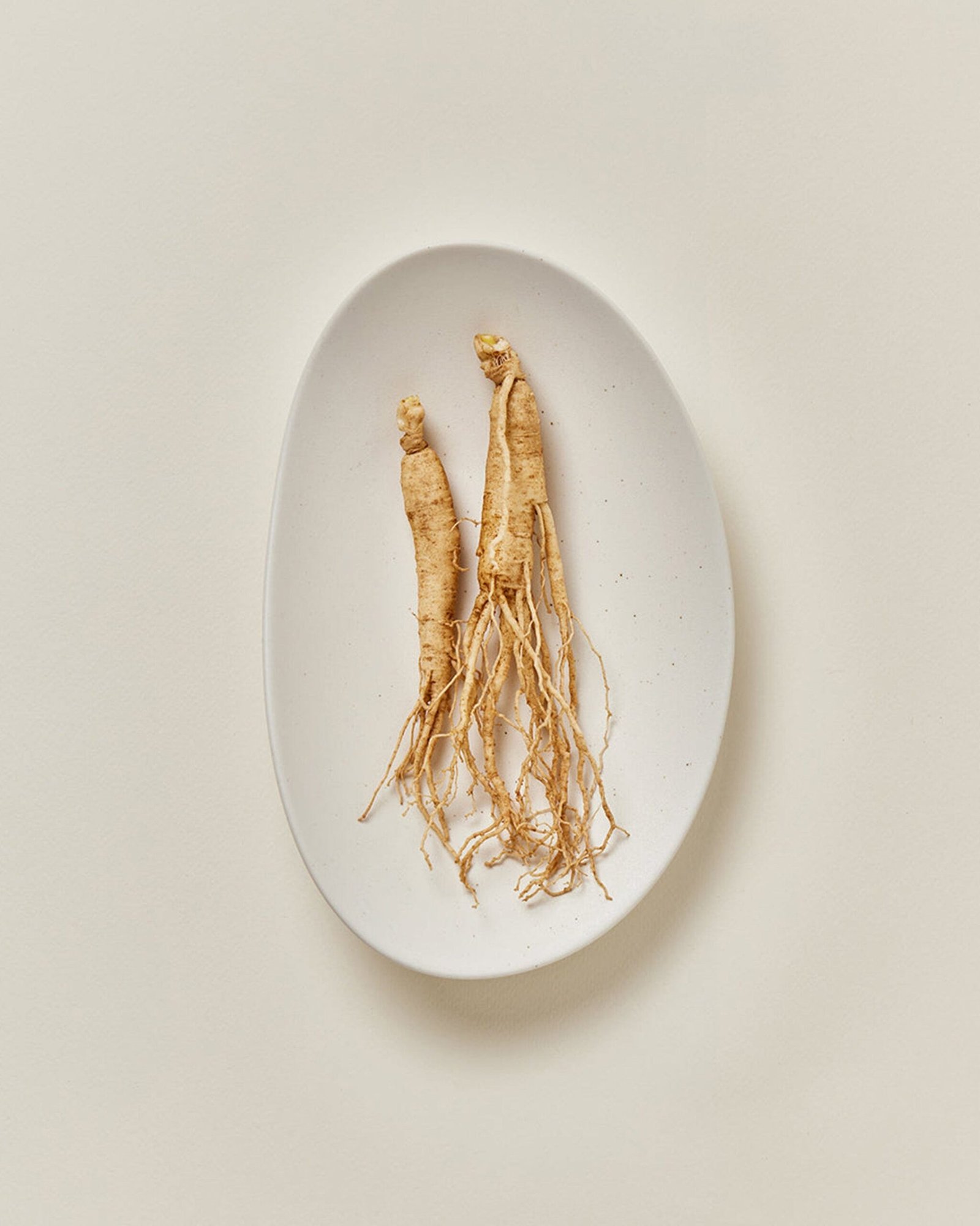 Beauty of Joseon Ginseng Moist Sun Serum واقي الشمس بخلاصه الجينسنغ