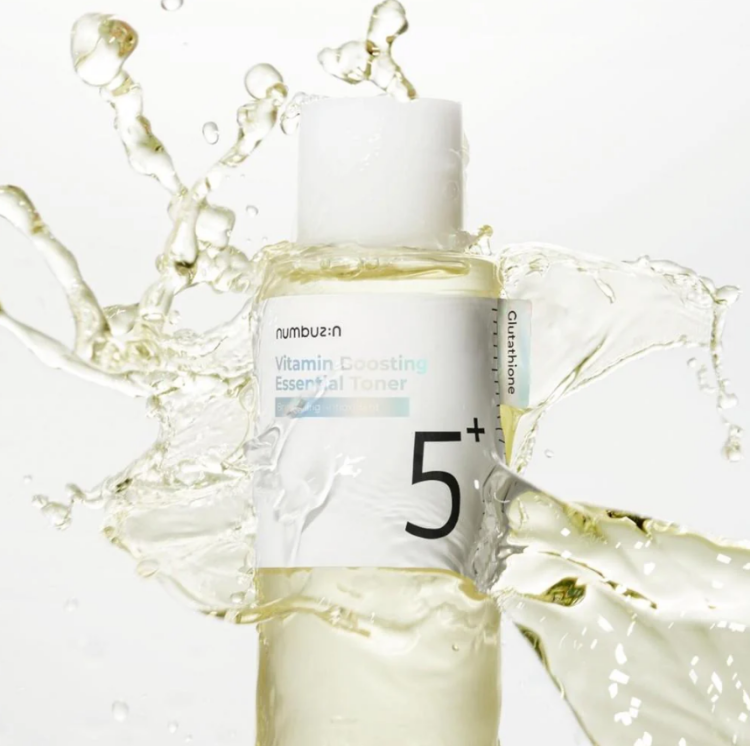 Numbuzin – No.5 Vitamin Boosting Essential Toner 200ml – تونر الفيتامين من نمبوزين 200مل