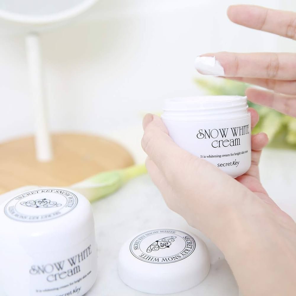 كريم التفتيح والتبيض الكوري Secret Key Snow White Cream