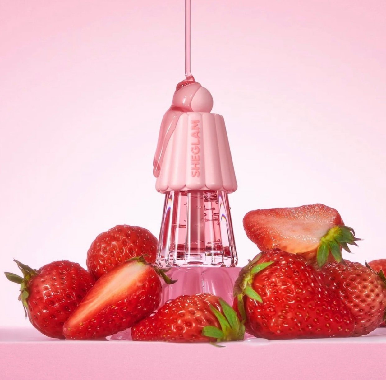 SHEGLAM JELLY WOW HYDRATING LIP OIL 5G شيجلام زيت مرطب للشفاه مع غليتر