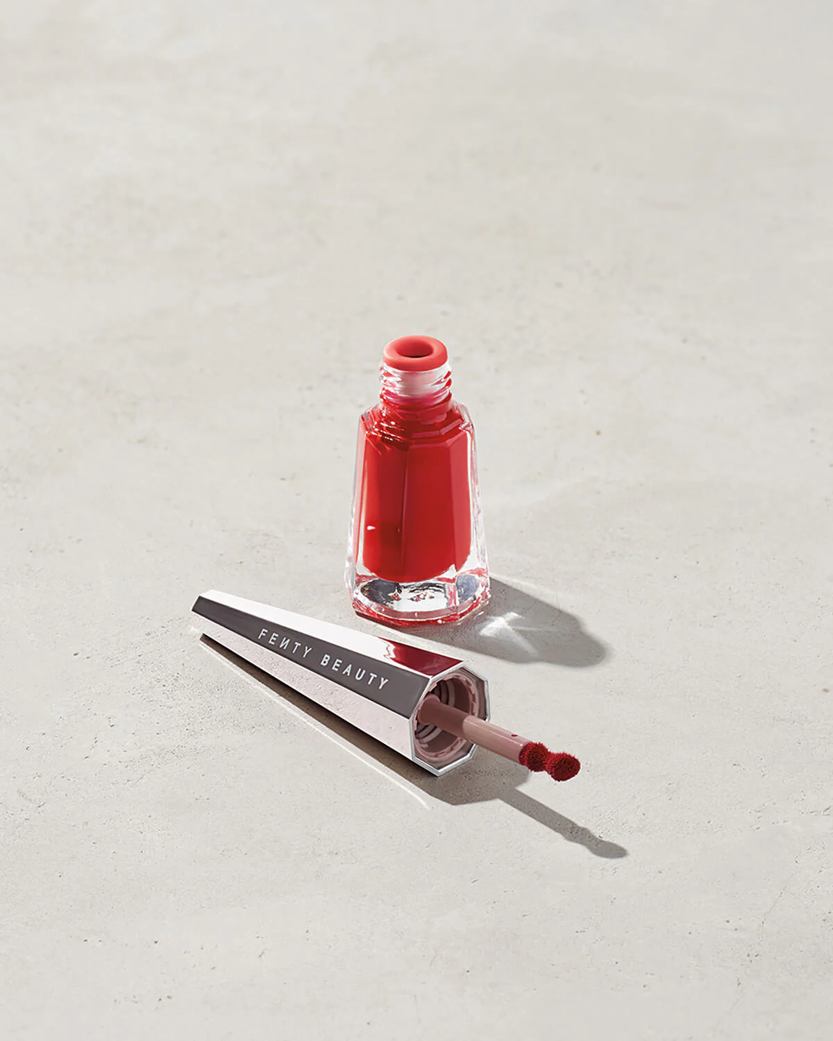Fenty Beauty BY RIHANNA Stunna Lèvres Lip Paint Longwear Fluid Lip Color Uncensored 40 g