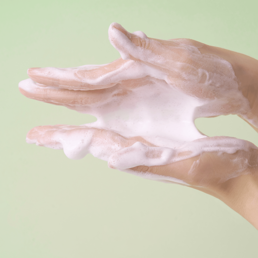 SKIN1004 Madagascar Centella Tea-Trica Bha Foam غسول بخلاصة السينتيلا و شجرة الشاي