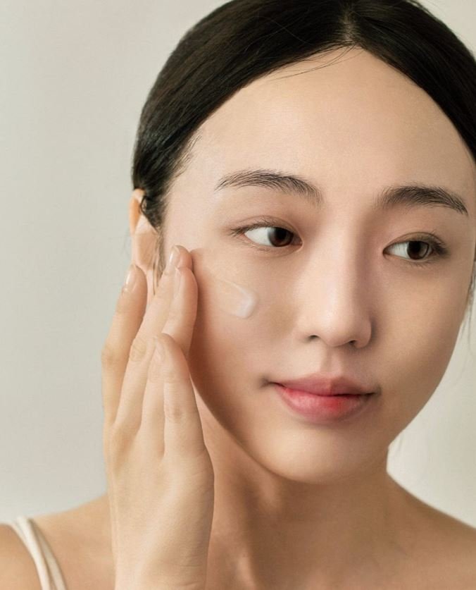 Beauty of Joseon Light On Serum : Centella + Vita C سيروم فيتامين سي+ السنتيلا
