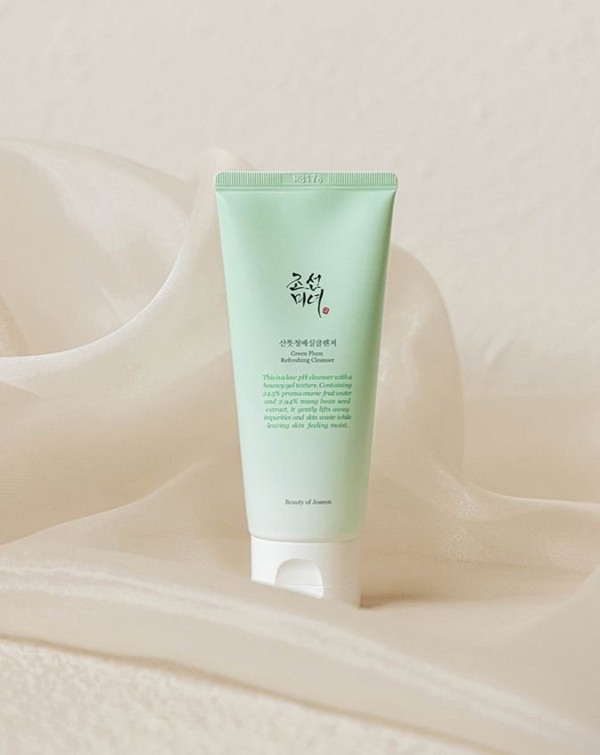 Beauty of Joseon Green Plum Refreshing Cleanser غسول برائحة البرقوق الأخضر