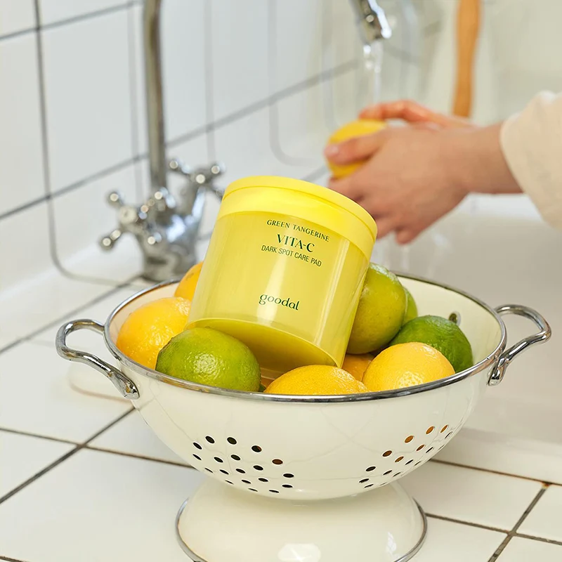 Goodal Green Tangerine Vita C Dark Spot Care Pad