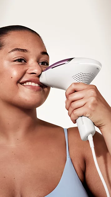 PHILIPS BRI939 – Lumea IPL 9000 Series Épilateur à lumière pulsée avec SenseIQ